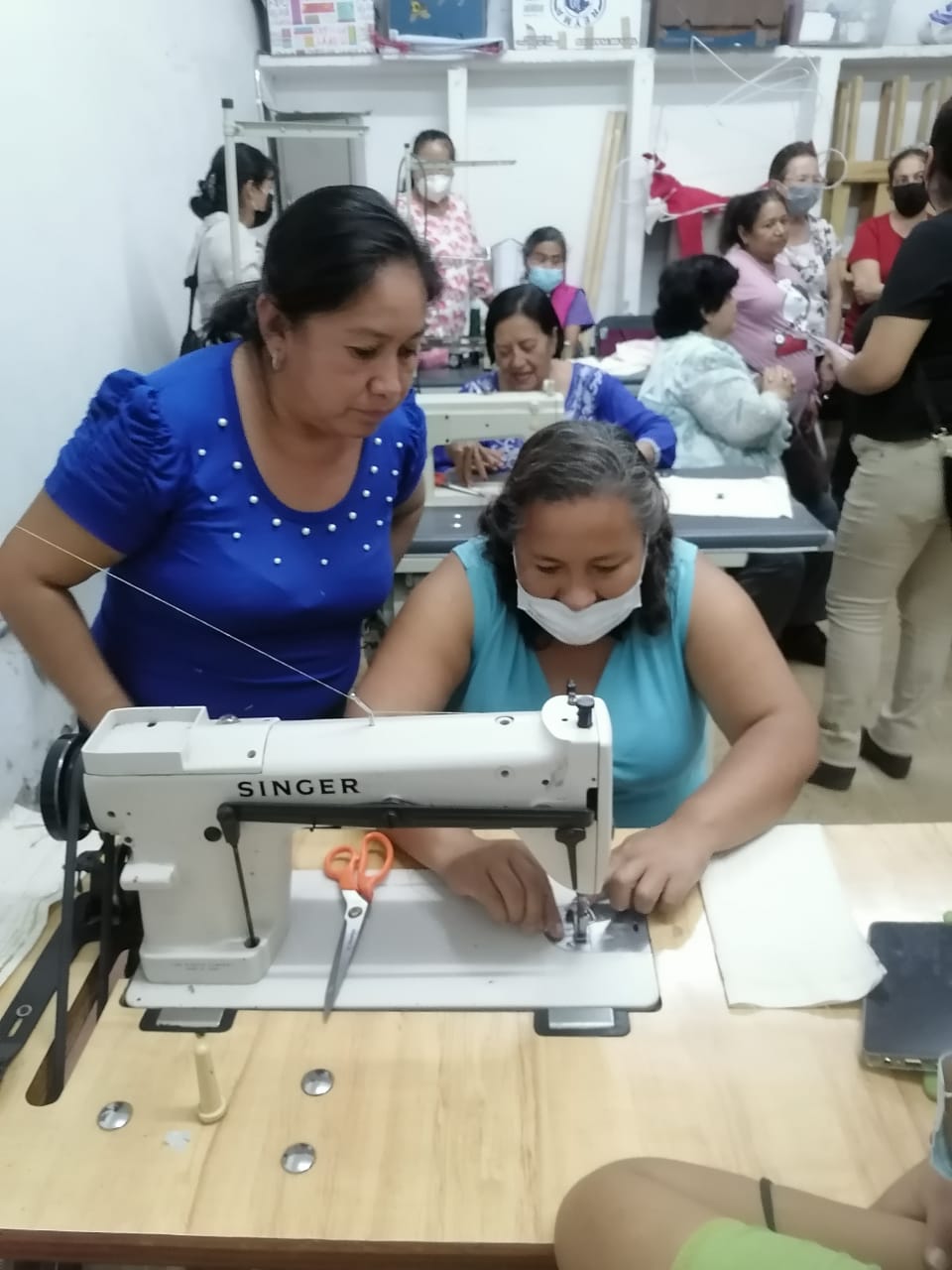 Inician 94 personas cursos de capacitación en colonias y barrios de Irapuato